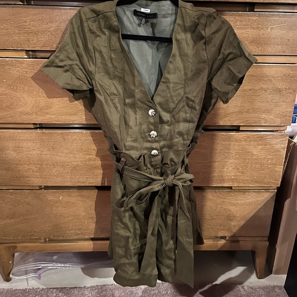 Forest Lily short romper - Picture 3 of 3